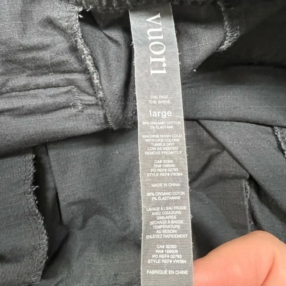 Vuori Ripstop Black Camo‎ Shorts